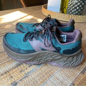 New Balance Fresh Foam X More Trail Sneakers Sz 6M 7.5W